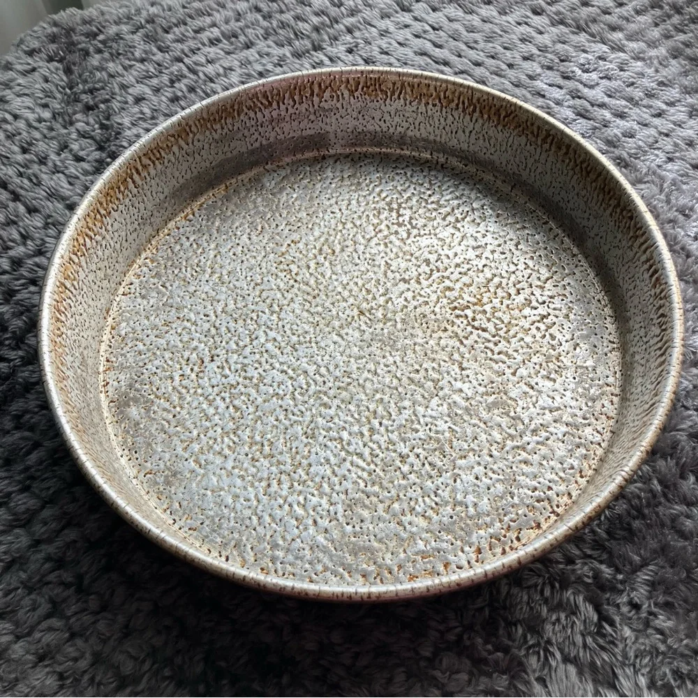 (2)‎ Vintage, Mid-Century, Cottagecore, Farmhouse, Textured 8” Metal Cake Pans